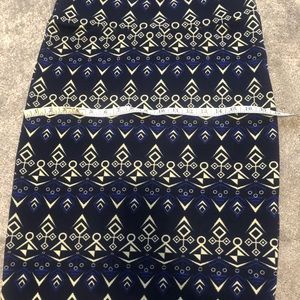 LulaRoe Pencil Skirt - Medium